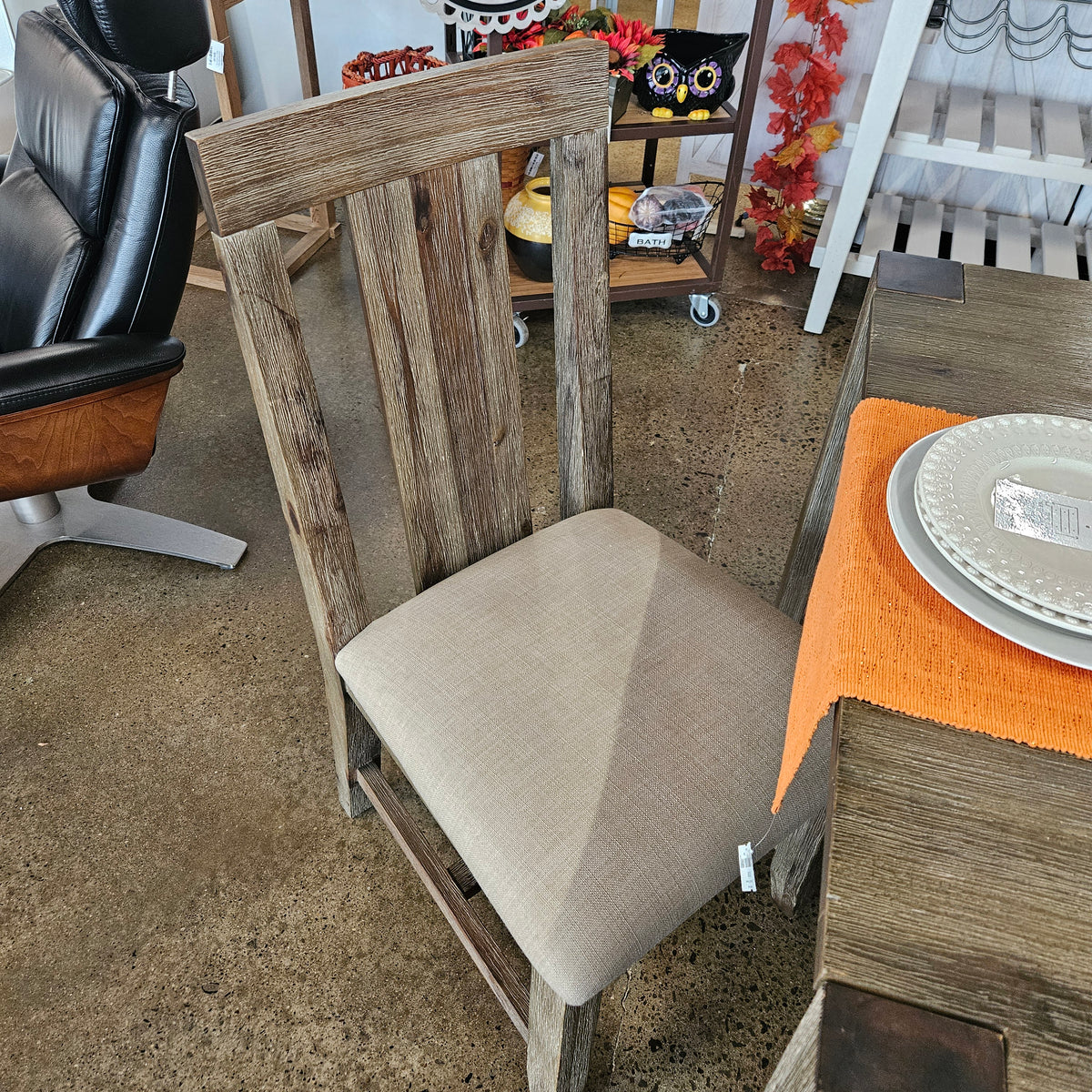 Gray wash wooden dining set