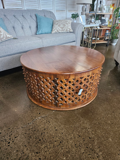 Round Lattice Wood Coffee Table