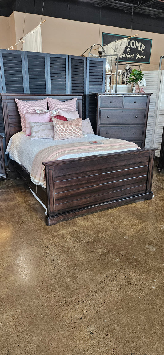 Paula Deen Full Bed Set Dark Wood