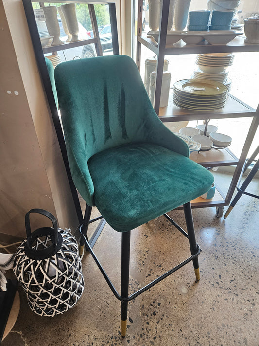 4 emerald counter height stools