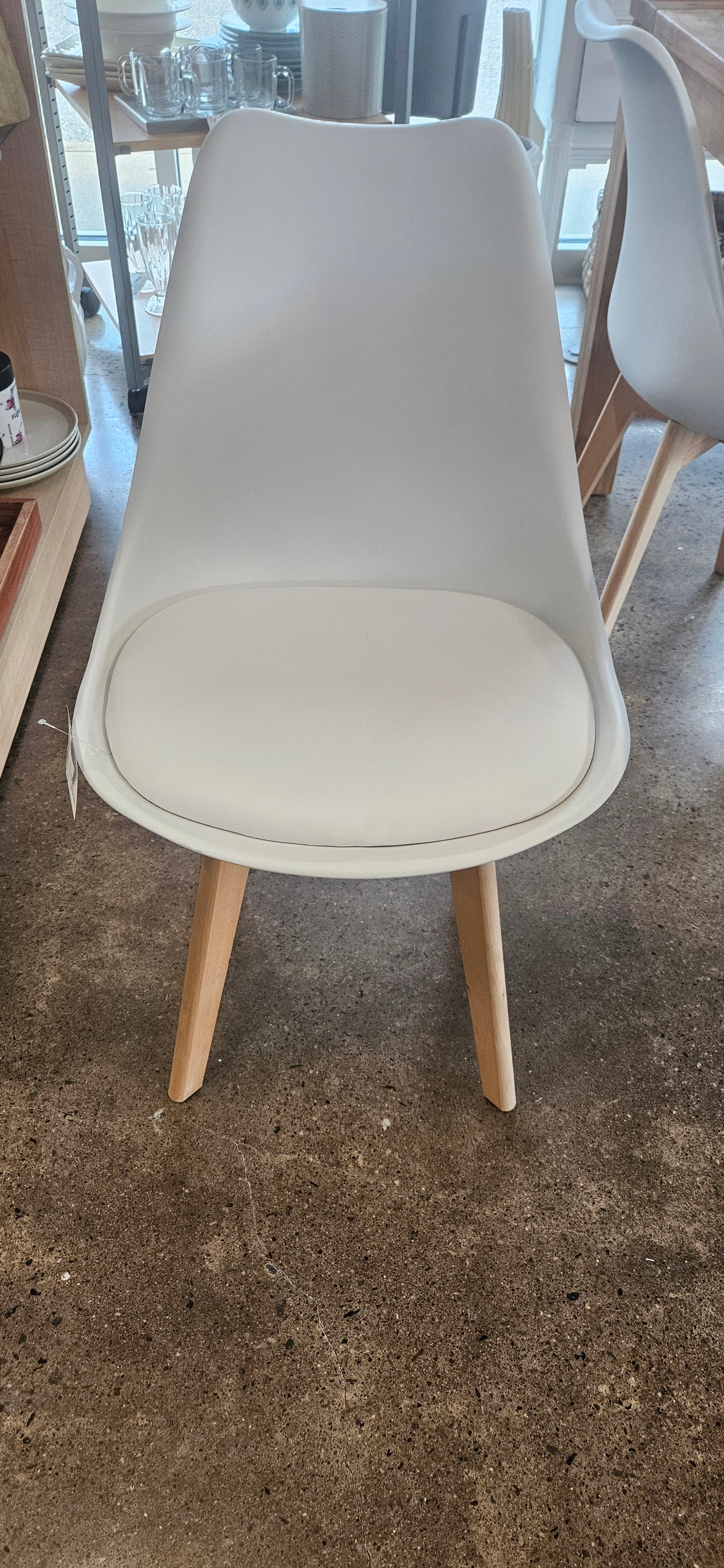 White mixed material dining chairs (Setof4)