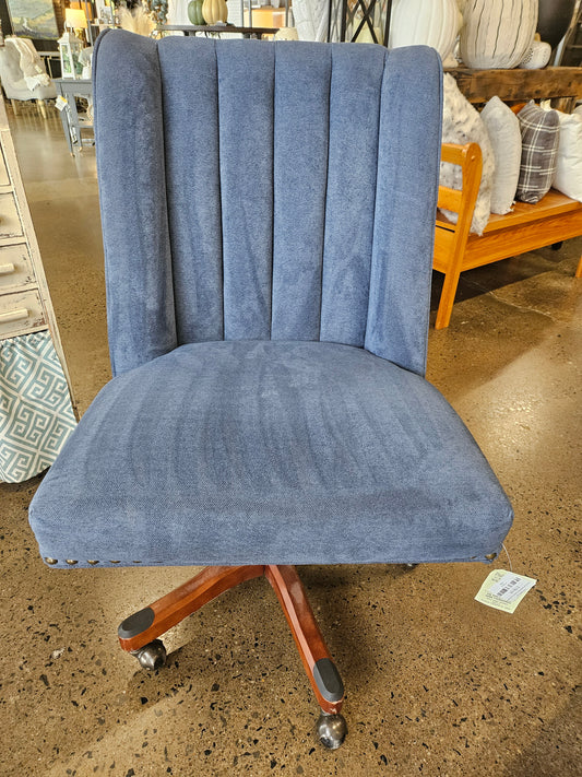 Desk Chair Blue/Nail Head/Adjustable