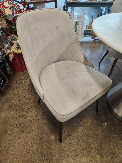 Round marble topped dining set w/ 4 chairs