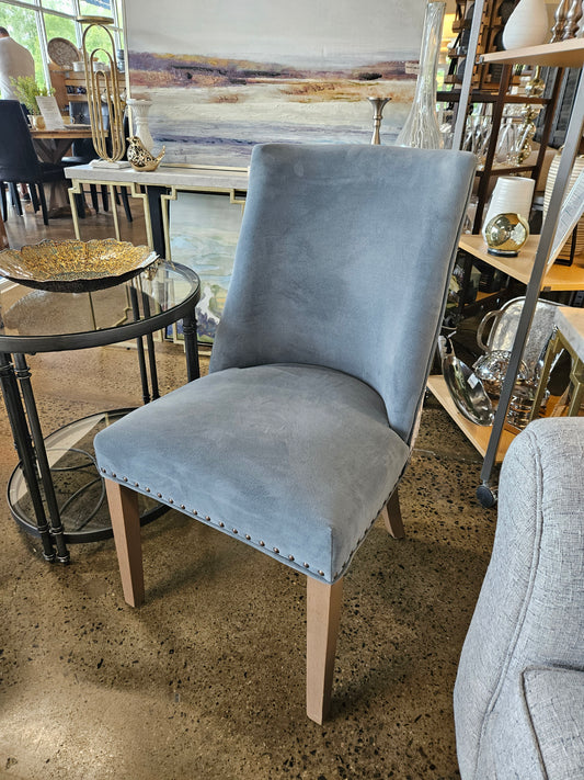 Pier 1 Accent Chairs (Setof2)