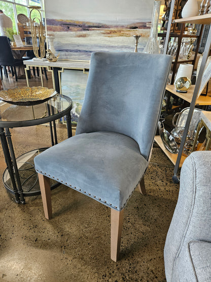 Pier 1 Accent Chairs (Setof2)