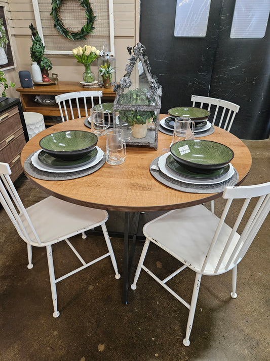 48" Round Dining Table