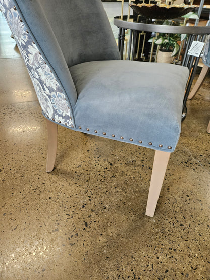 Pier 1 Accent Chairs (Setof2)