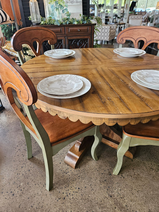Magnolia Home Scalloped Round Dining Table with Chairs