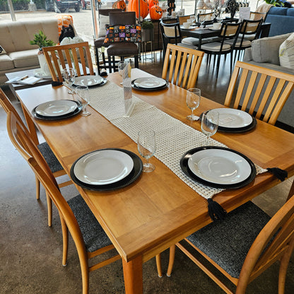 Solid wood modern dining set