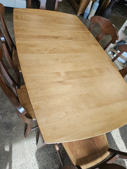 Two Tone Dining Set (1 leaf/6 chairs/pads)