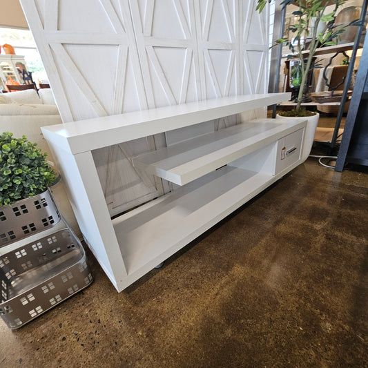 White modern entertainment stand