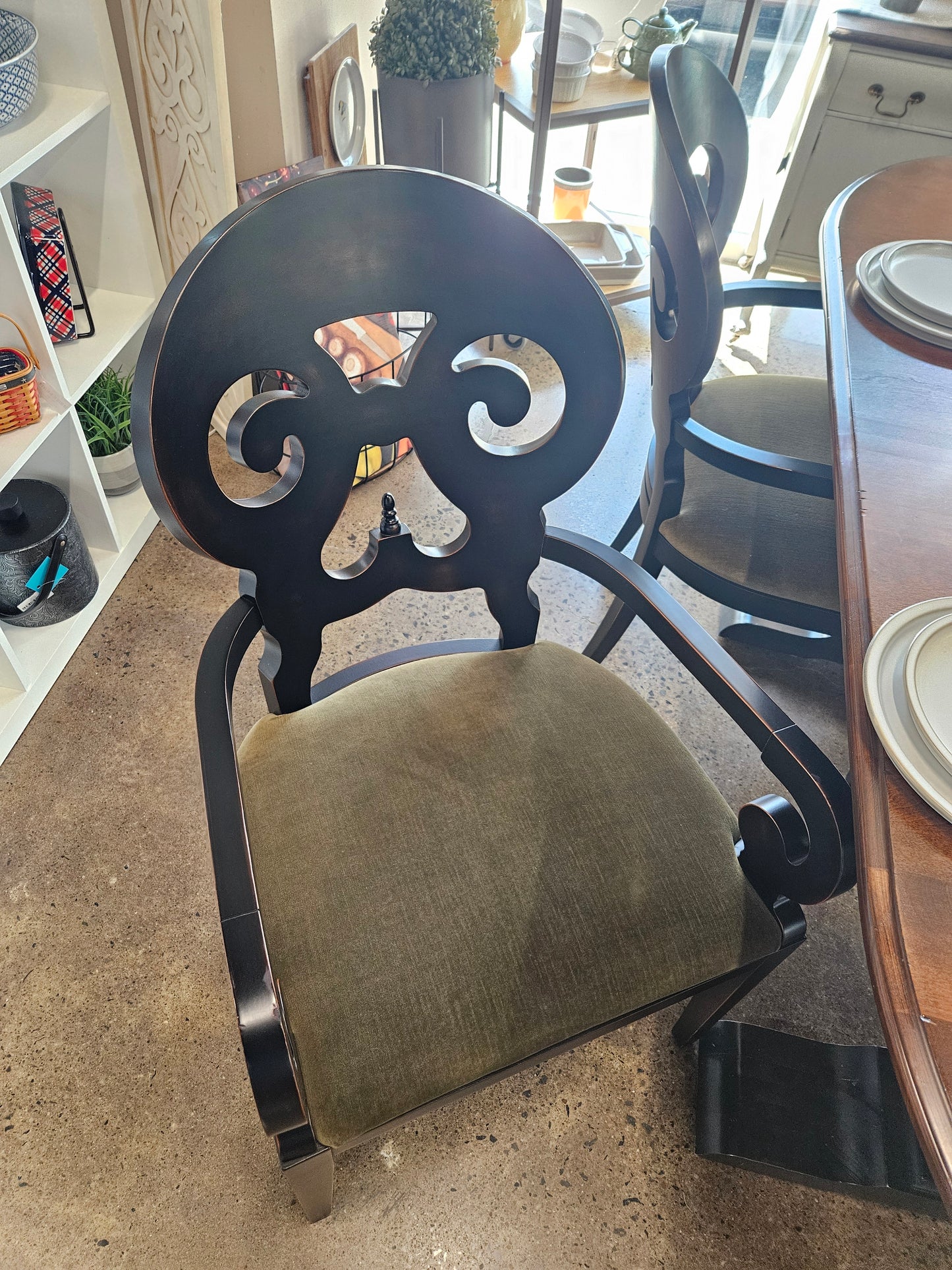 Canadel Dining Table with 4 Arhaus Chairs