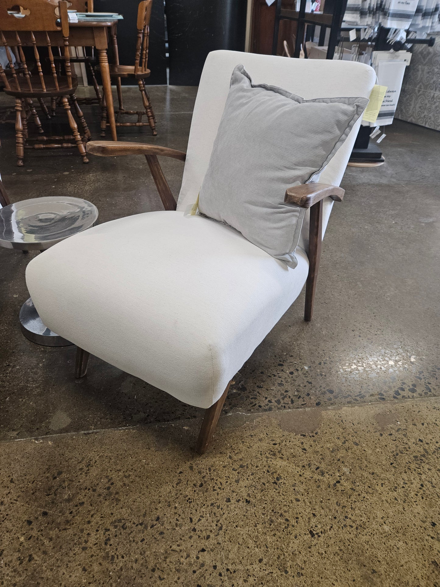 Casual Cream Side Chair