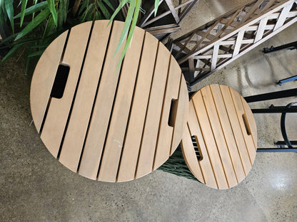 Green woven drum indoor/outdoor table