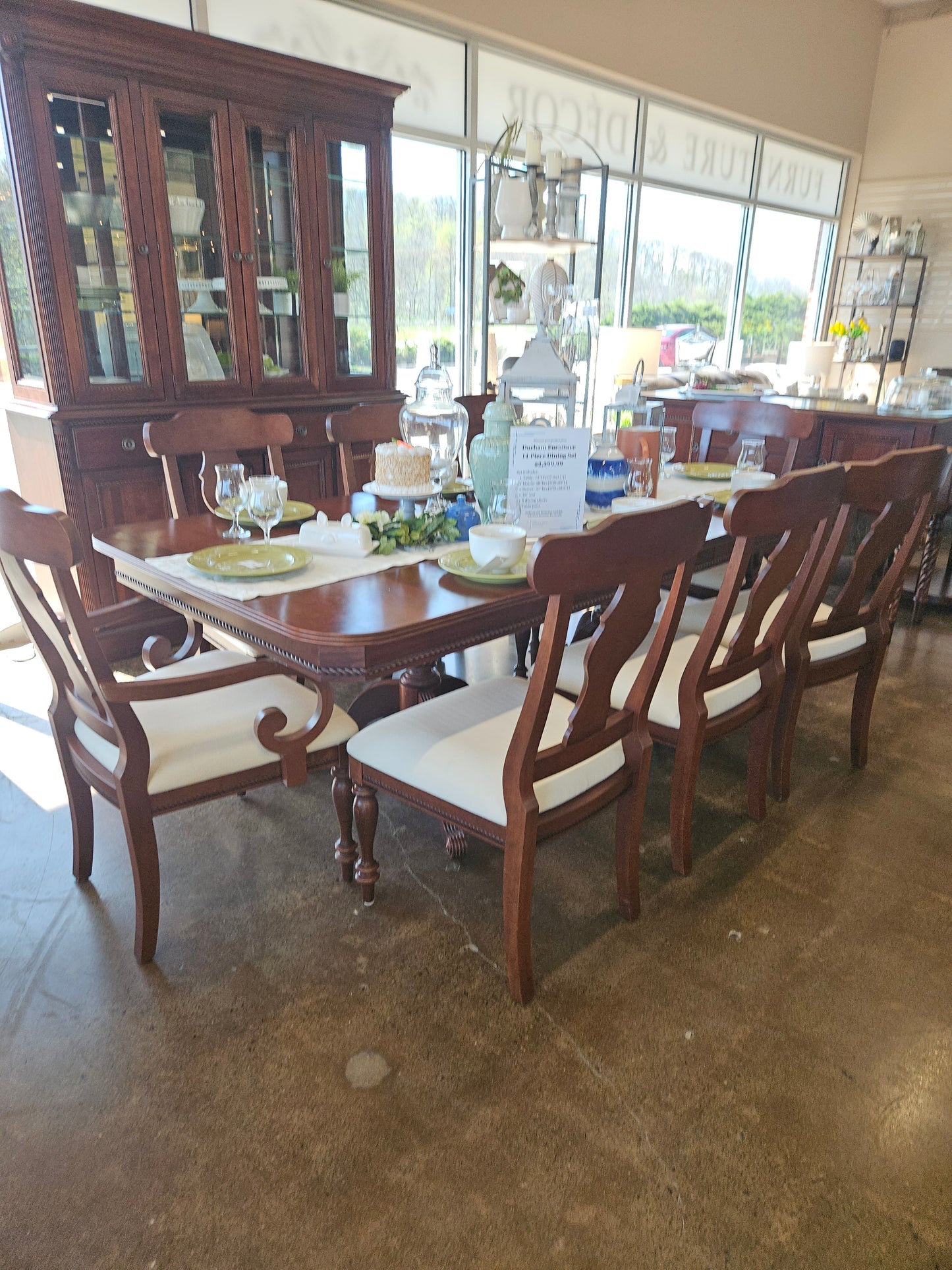 Durham Furniture 11 pc Dining Room Set