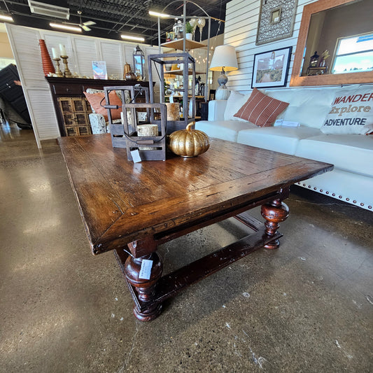 Rustic rectangle coffee table with turned legs