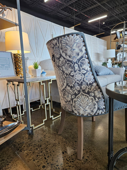 Pier 1 Accent Chairs (Setof2)