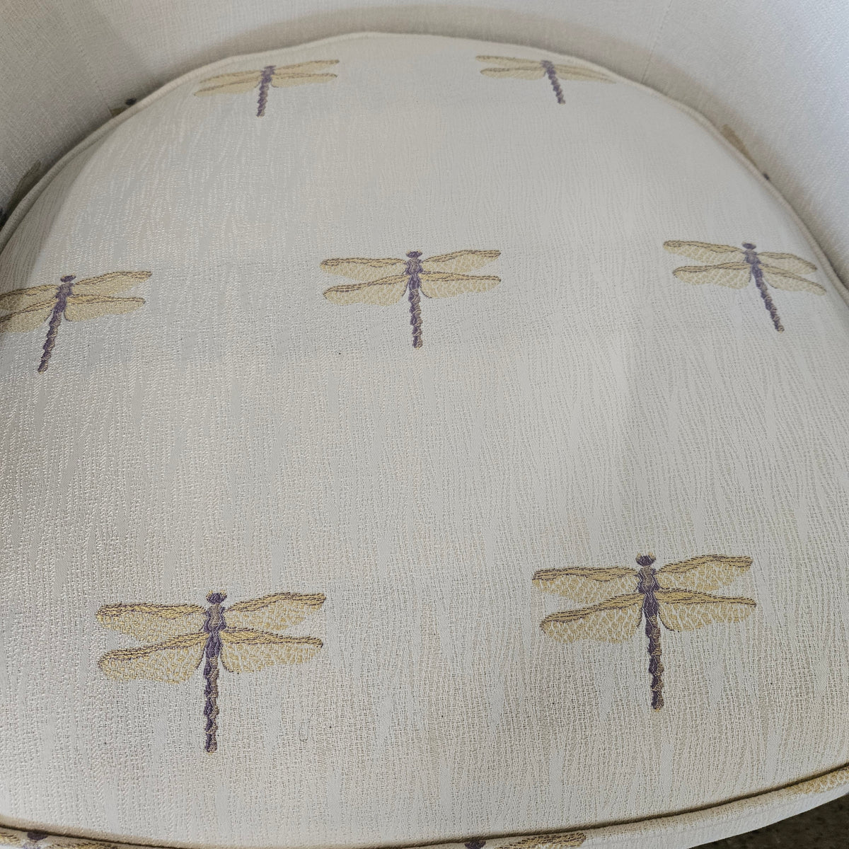 Dragonfly chair
