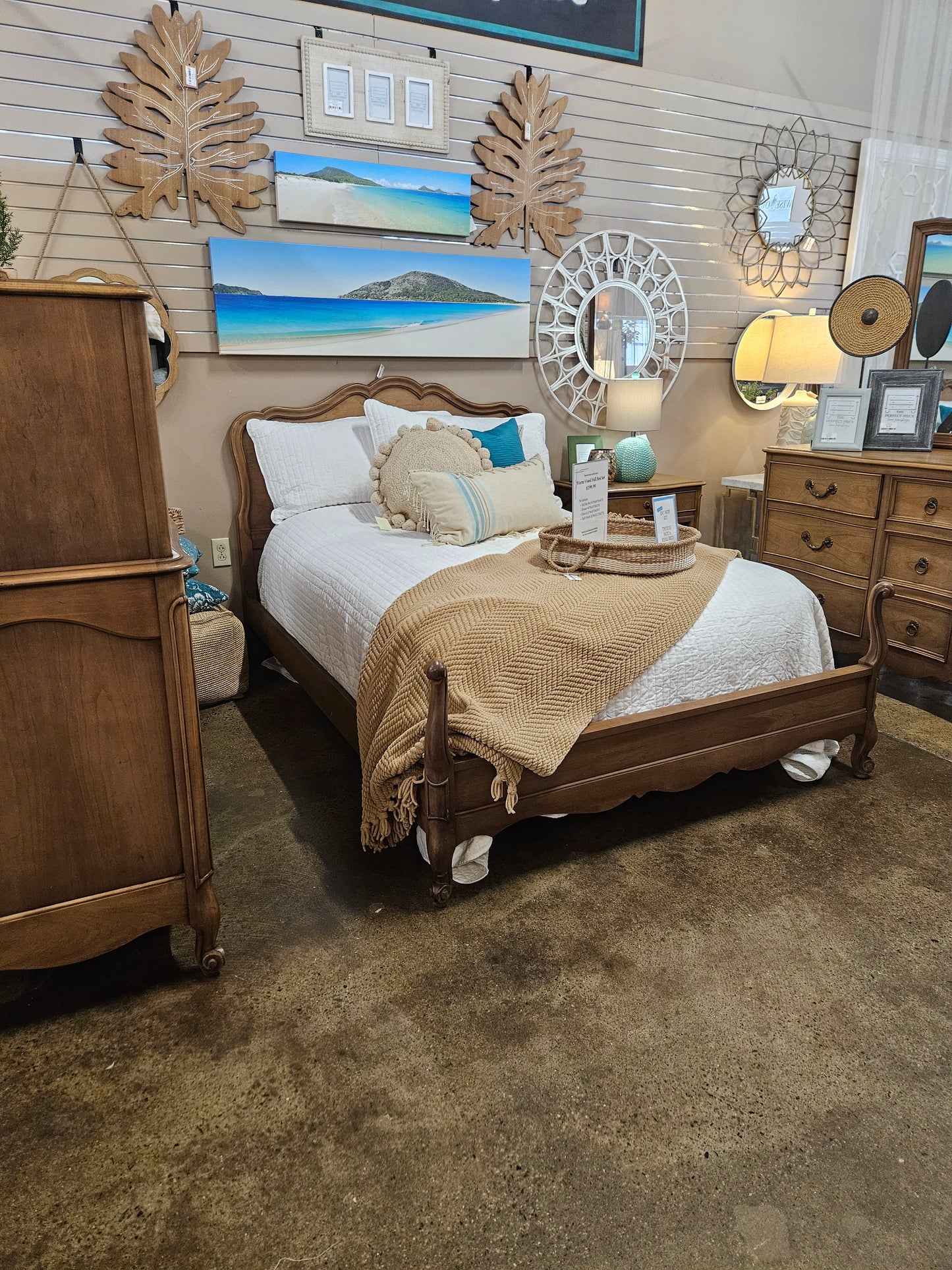 Warm Wood Full Bedroom Set