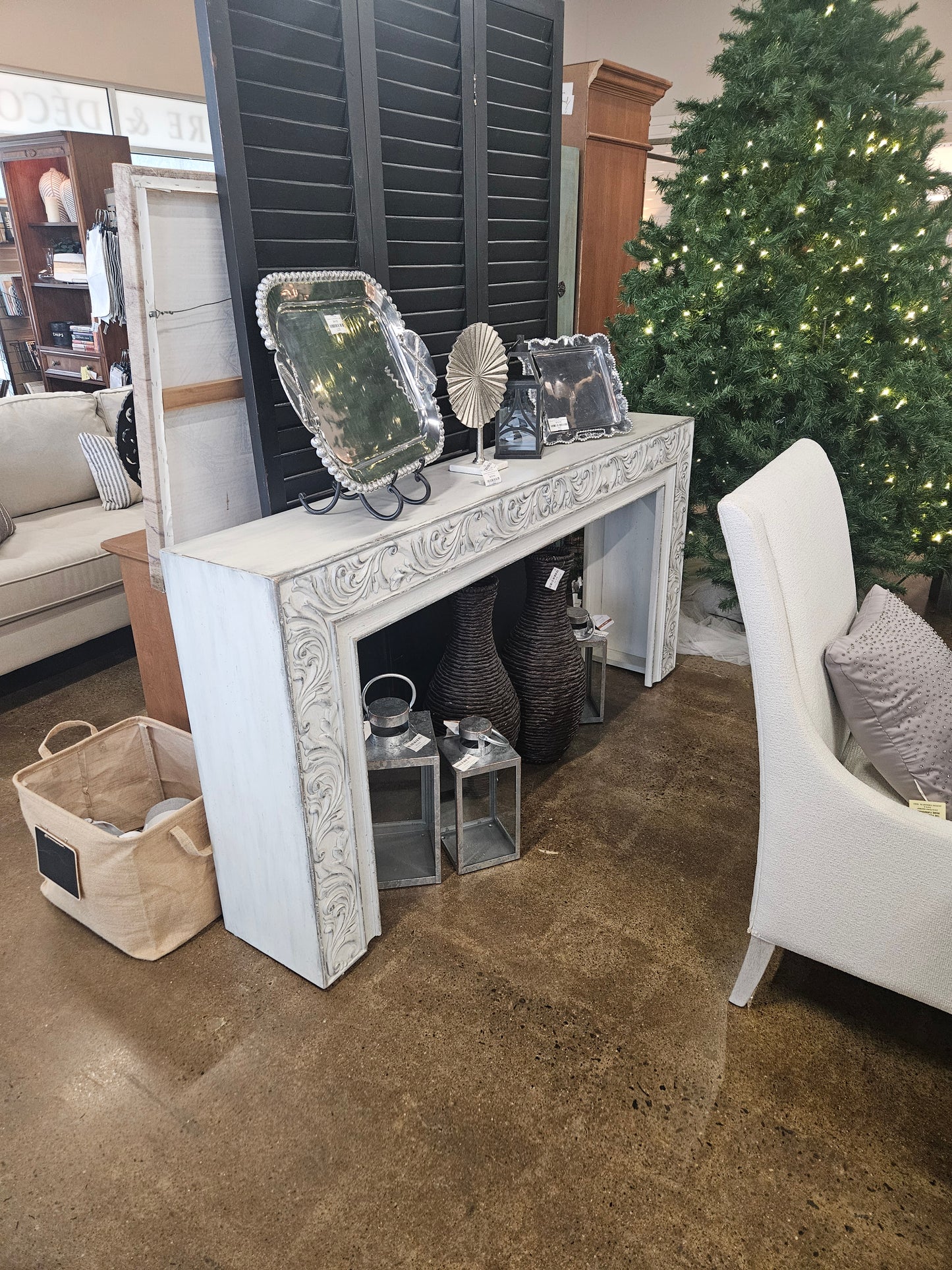 Weathered White Decorative Sofa Table