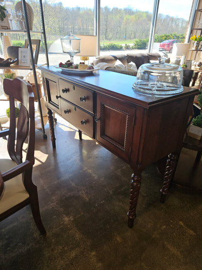 Durham Furniture 11 pc Dining Room Set