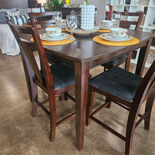 Wooden hightop table with 4 chairs