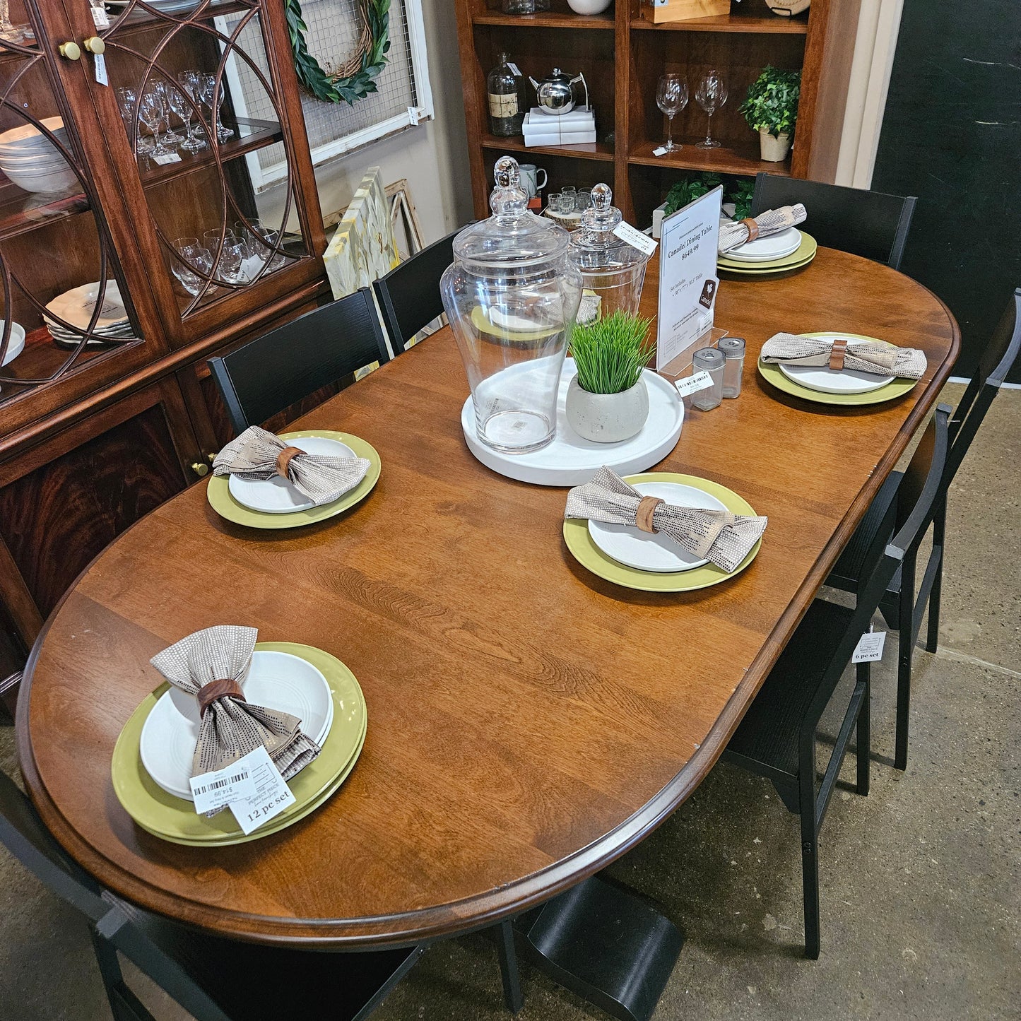 Canadel Dining Table
