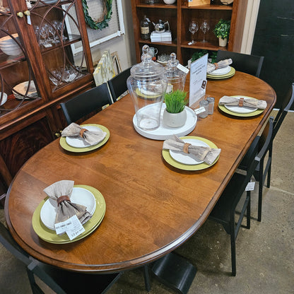 Canadel Dining Table