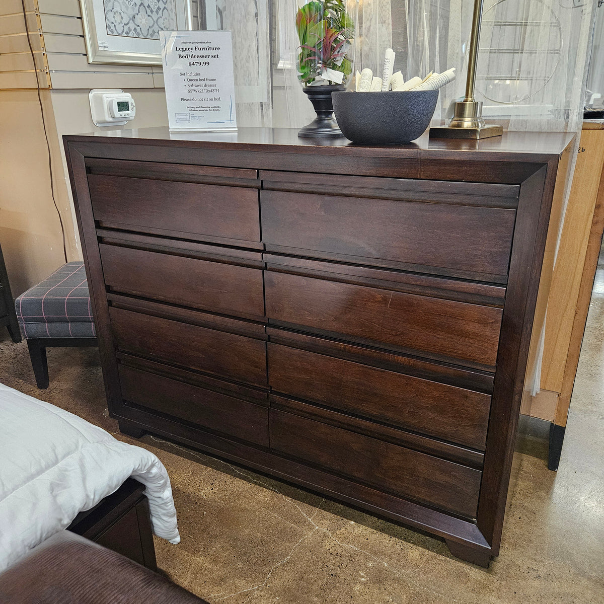 Legacy Furniture queen bed and dresser set
