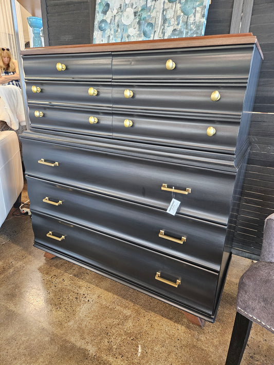 Refinished chest in black w/Wheels