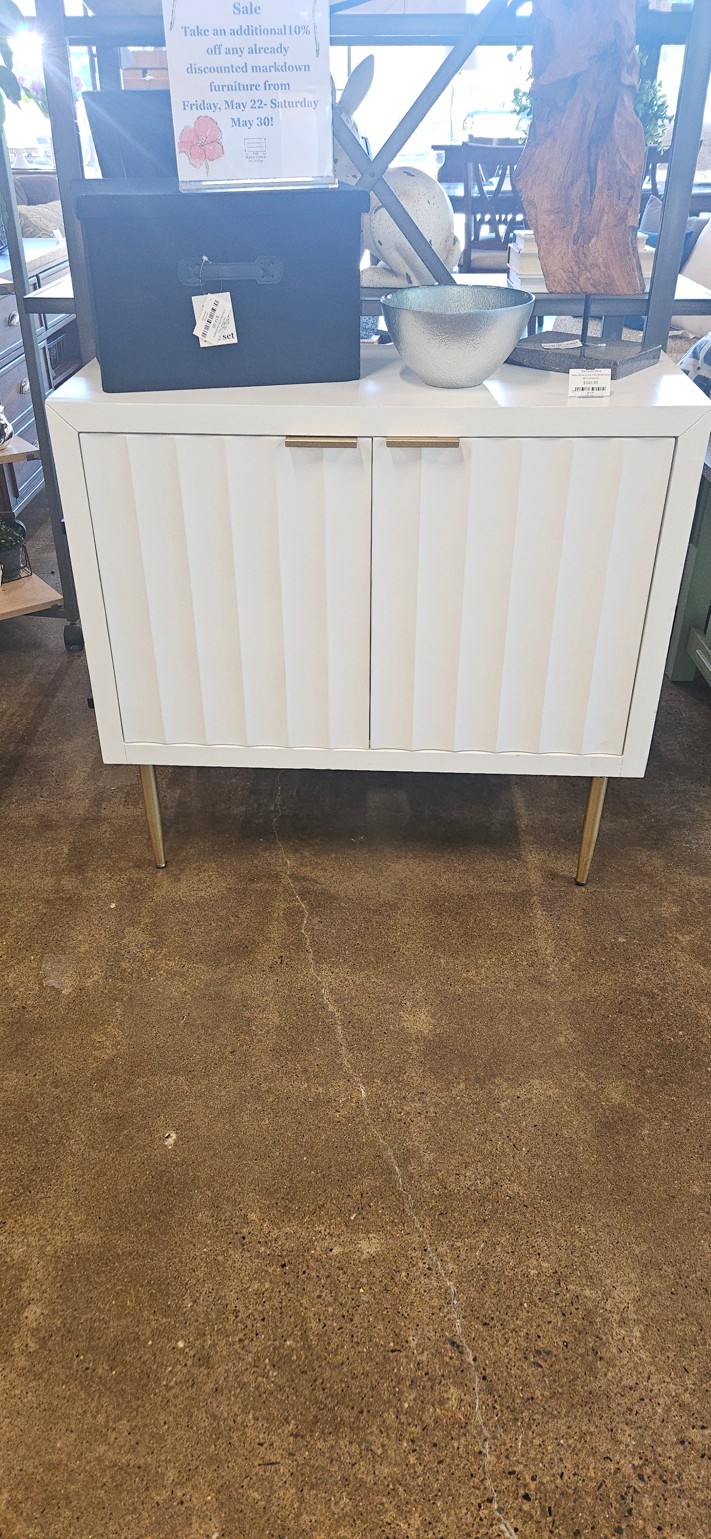 White Cabinet w/ Gold Pulls (Model Home)