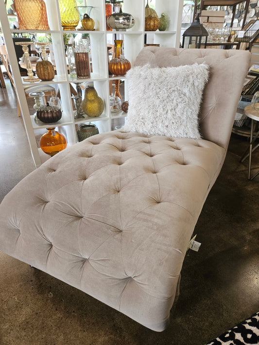 Taupe Tufted Chaise Lounger